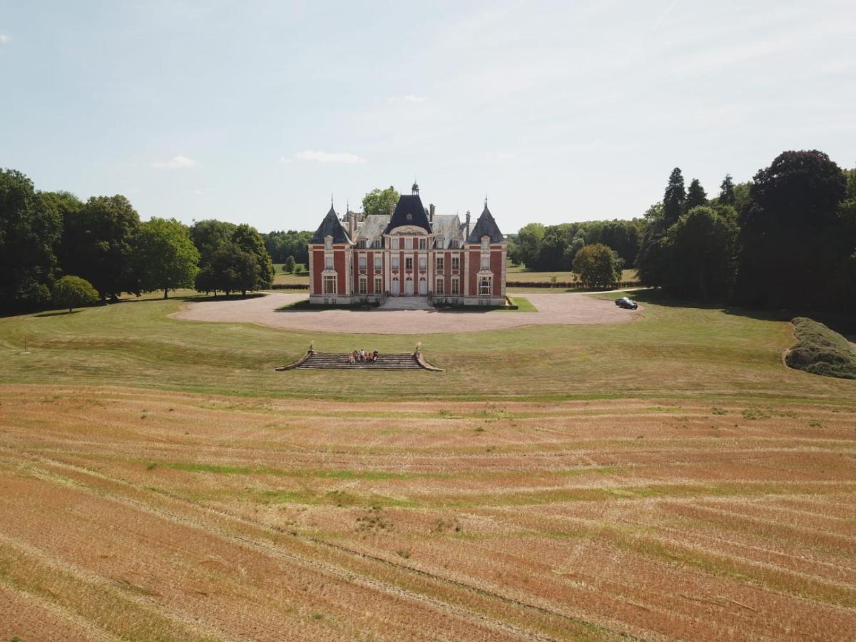 La Maison Du Puits Entrains-sur-Nohain Exterior photo